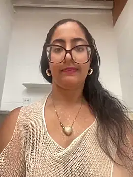 Jessyivonne online show from October 17, 1:57 pm