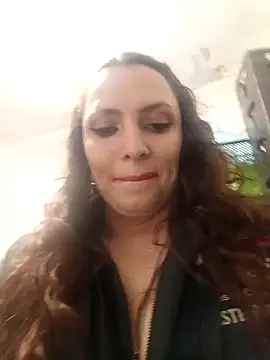 Snapshot of VERONICA__03 chatting on September 16, 3:46 pm VERONICA 03 online show from September 16, 3:46 pm
