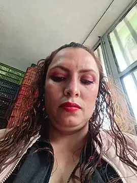 Snapshot of VERONICA__03 chatting on October 10, 4:17 pm VERONICA 03 online show from October 10, 4:17 pm