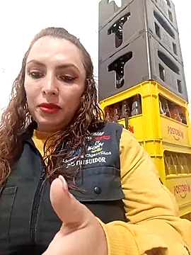 Snapshot of VERONICA__03 chatting on October 18, 3:13 pm VERONICA 03 online show from October 18, 3:13 pm