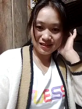 lusy-bae online show from October 22, 1:00 pm