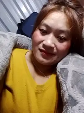 lusy-bae online show from December 19, 1:29 pm