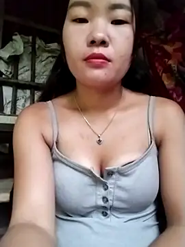 lylylove online show from September 11, 12:22 am