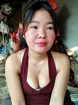lylylove online show from July 2, 11:33 pm