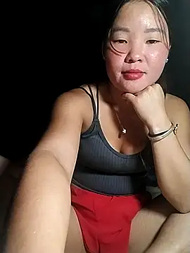 lylylove online show from July 19, 1:26 pm