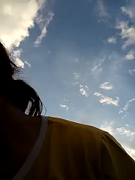 Ngocmi909 online show from September 12, 10:48 am