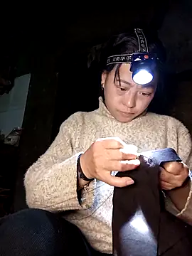 Snapshot of Sa2mh20 chatting on February 2, 11:42 am Sa2mh20 online show from February 2, 11:42 am