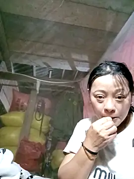 Snapshot of Sa2mh20 chatting on February 21, 1:56 pm Sa2mh20 online show from February 21, 1:56 pm