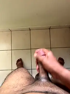 Snapshot of aliahmed98770 chatting on October 8, 7:28 am aliahmed98770 online show from October 8, 7:28 am