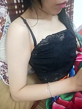 Snapshot of _Thaotam_ chatting on February 6, 8:51 am Thaotam online show from February 6, 8:51 am