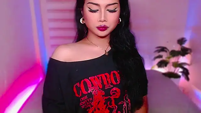 MissRumi Hunter online show from June 7, 6:33 pm