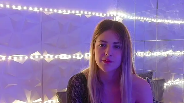 Aishha  online show from November 21, 6:34 am