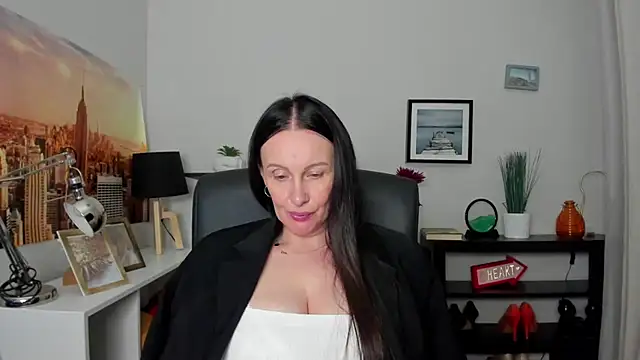 Velvet Jasmine online show from October 3, 5:32 pm