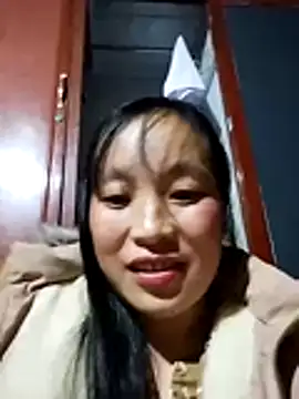 miss-su online show from November 11, 12:16 pm