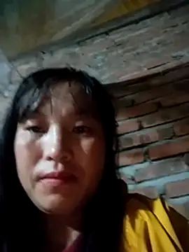 miss-su online show from November 17, 5:19 pm