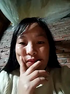 miss-su online show from January 18, 8:01 pm