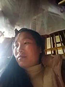 miss-su online show from February 3, 2:53 am