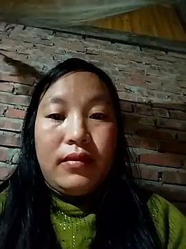 miss-su online show from February 7, 11:52 pm