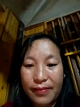 miss-su online show from April 3, 9:02 pm