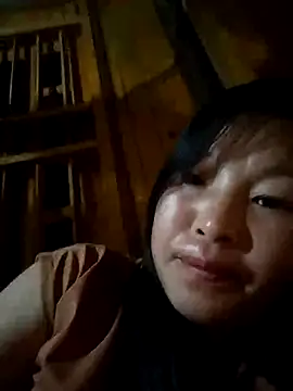 miss-su online show from April 10, 10:25 pm