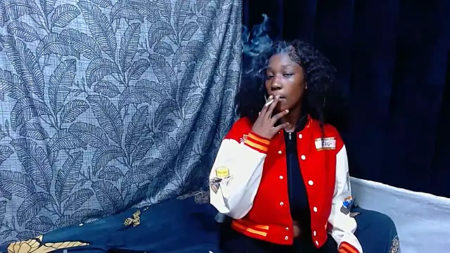 DarkQueen25x online show from November 30, 8:24 pm