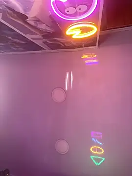 CandyKane06  online show from November 11, 2:11 am