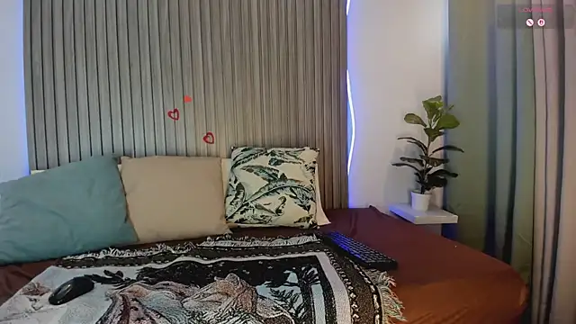 HelenaCole- online show from January 11, 2:44 pm