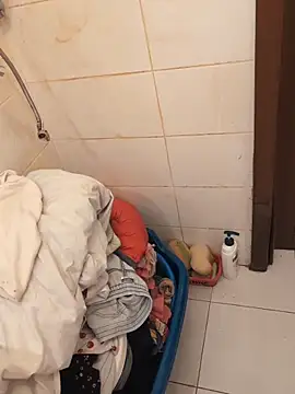 MC353535 online show from February 21, 10:33 pm