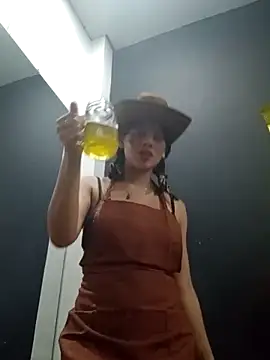 Snapshot of Julieth_brown_ chatting on September 25, 3:21 am Julieth brown online show from September 25, 3:21 am