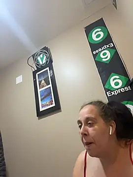 Snapshot of exotictastingexotic chatting on October 25, 10:04 pm exotictastingexotic online show from October 25, 10:04 pm