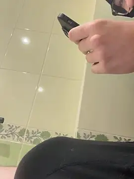 Dickii21 online show from September 27, 8:41 am