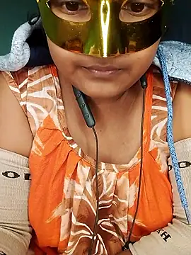 mimi87hoty online show from January 9, 5:26 pm