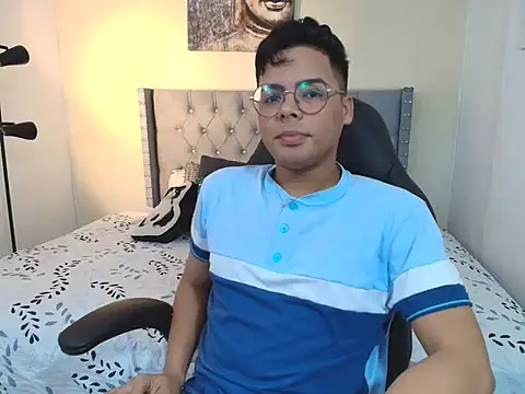 stewart mateo  online show from November 20, 2:01 am