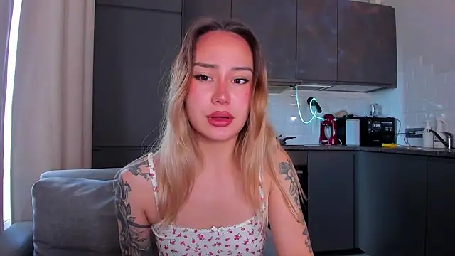 baobei03 online show from October 18, 10:38 am