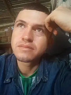 Snapshot of Loquendo2201 chatting on September 17, 1:13 pm Loquendo2201 online show from September 17, 1:13 pm