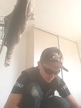 Snapshot of Loquendo2201 chatting on October 9, 2:37 pm Loquendo2201 online show from October 9, 2:37 pm