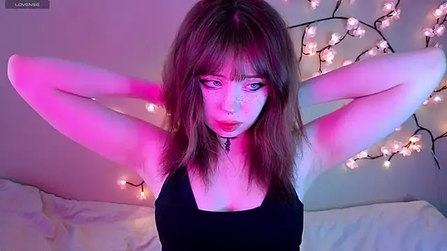 RileyVice online show from February 28, 8:15 am