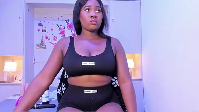 JulianaBlaze  online show from March 6, 4:09 am