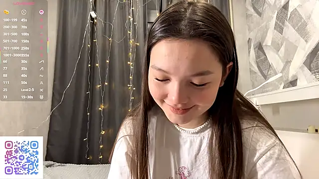 KiraVelvet online show from December 14, 5:07 pm