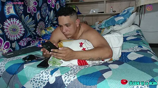 luisafe2025 online show from October 9, 4:05 pm