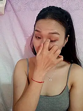 Snapshot of Lili_lovely chatting on September 21, 2:46 am Lili lovely online show from September 21, 2:46 am
