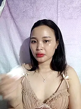 Snapshot of Lili_lovely chatting on October 1, 1:11 am Lili lovely online show from October 1, 1:11 am