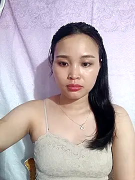 Snapshot of Lili_lovely chatting on October 2, 7:48 am Lili lovely online show from October 2, 7:48 am