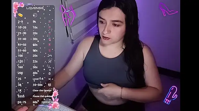 DanniG2000  online show from December 1, 3:33 am