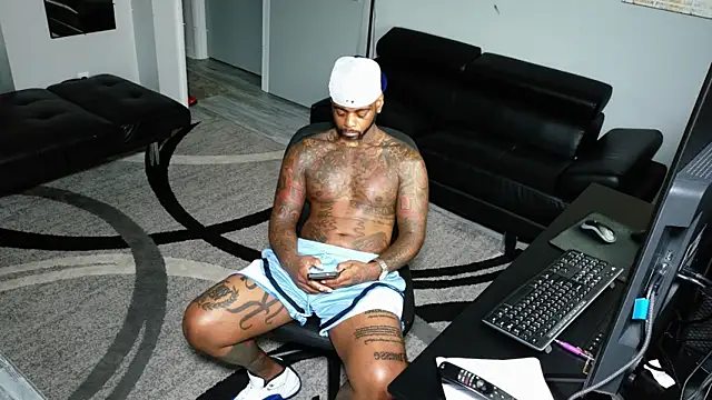 SLANGONDEMHOES online show from September 30, 10:04 pm