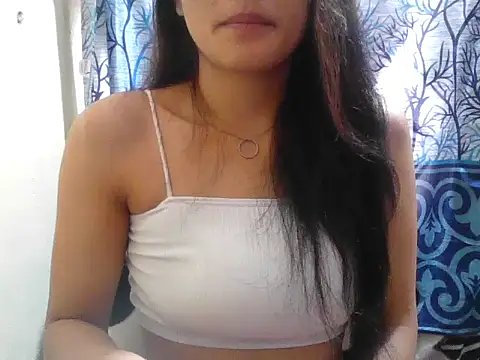 Snapshot of Amira90 chatting on September 21, 9:11 am Amira90 online show from September 21, 9:11 am