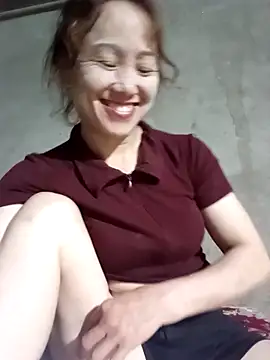 Snapshot of Fienjr chatting on September 16, 2:51 pm Fienjr online show from September 16, 2:51 pm