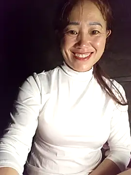 Snapshot of Fienjr chatting on October 10, 10:42 pm Fienjr online show from October 10, 10:42 pm