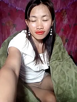 Snapshot of rubi_bae chatting on April 26, 11:24 pm rubi bae online show from April 26, 11:24 pm
