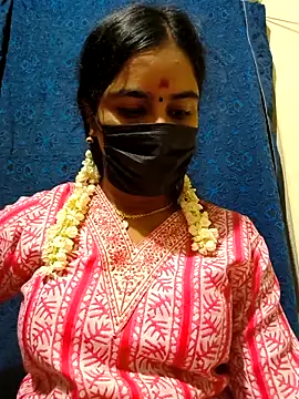 mini-queen online show from March 27, 10:04 am